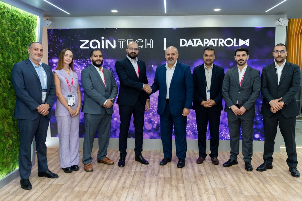 زين تِك تعزز حضورها في البحرين عبر شراكة استراتيجية مع داتا باترول